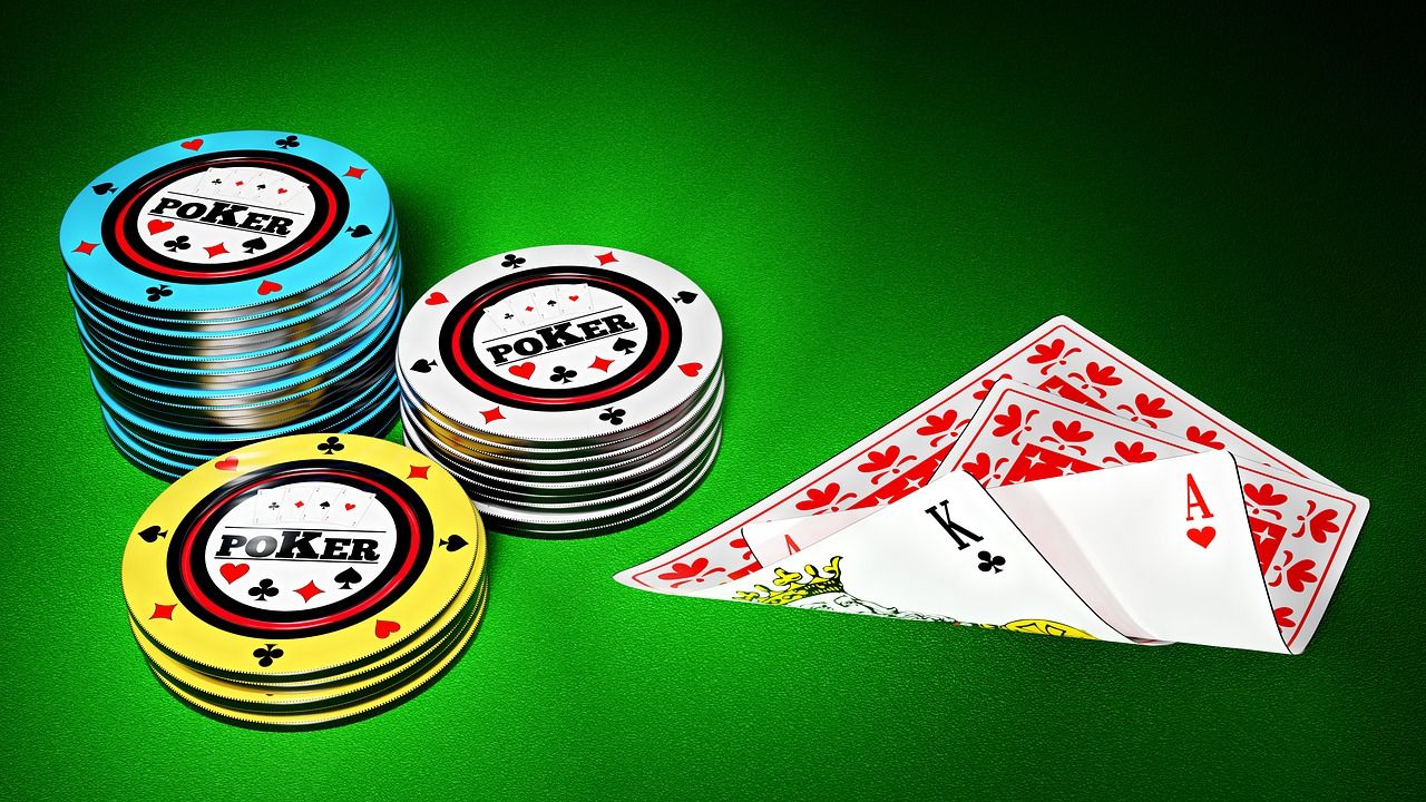 online poker play